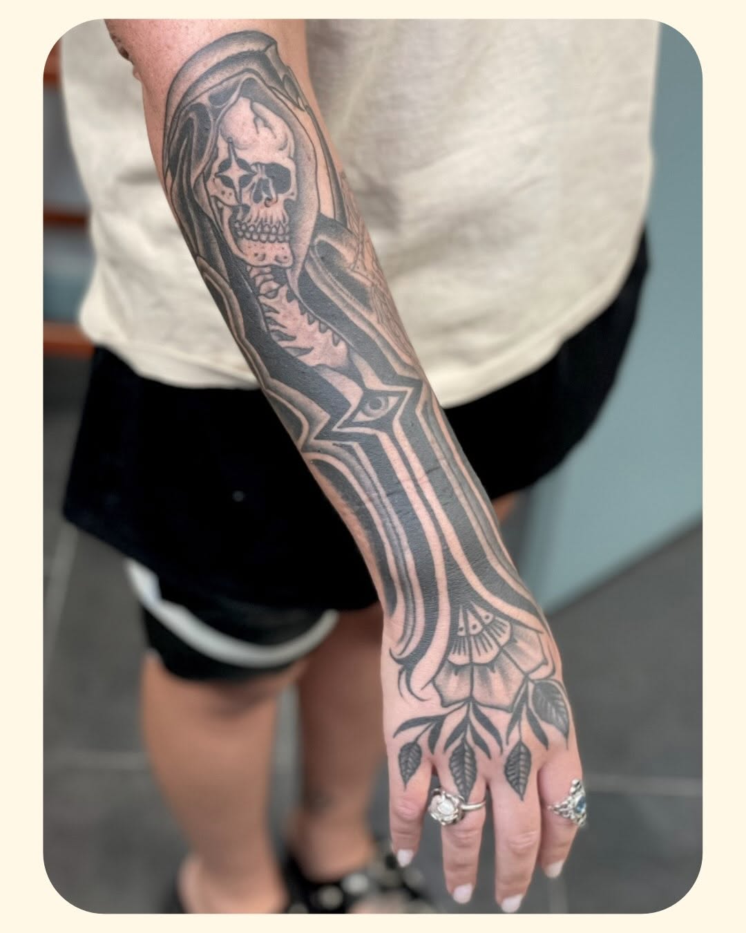 Tattoo by @samsonairlines β black_and_grey, dark_realism