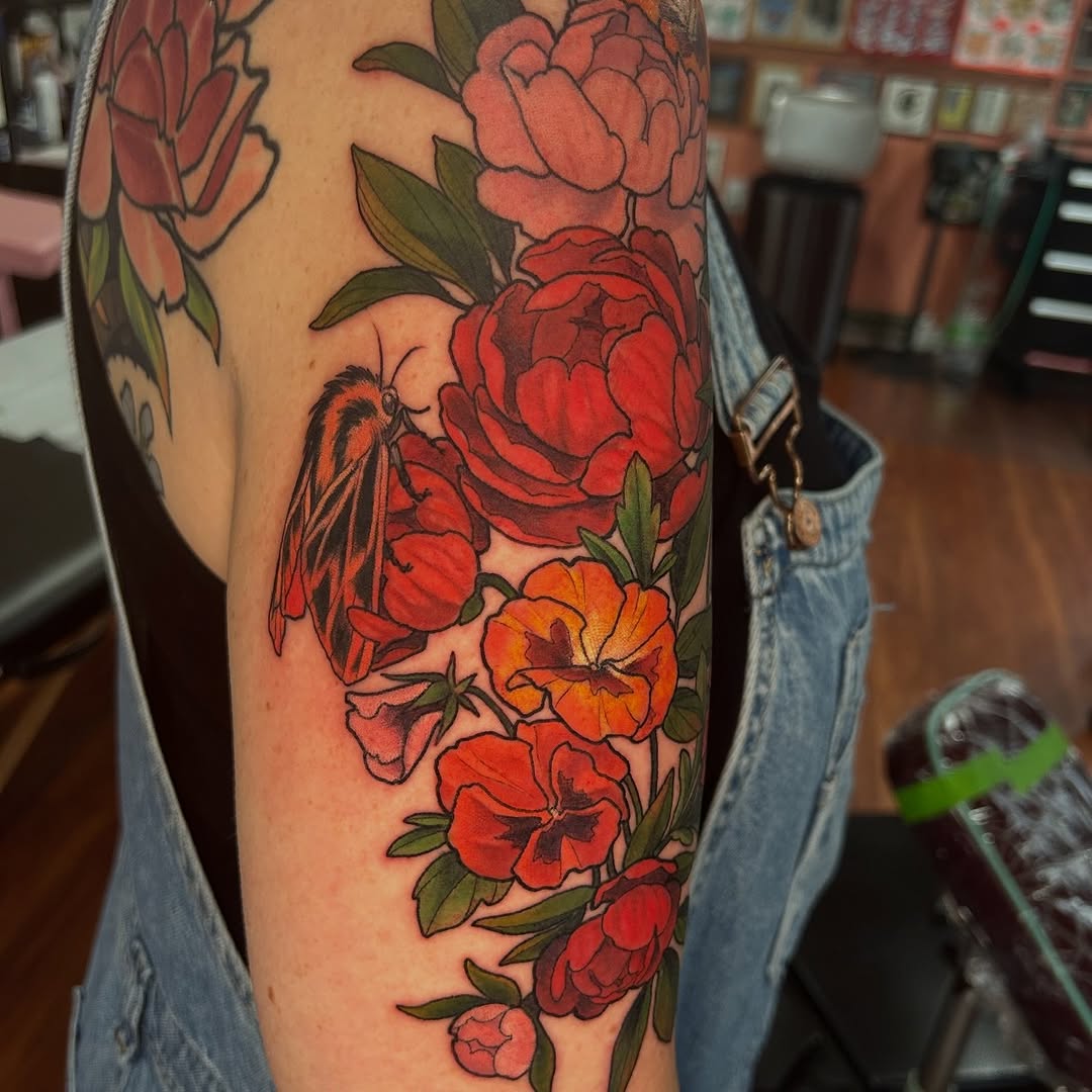 Tattoo by @annasylvantattoos โ neo_traditional, realism