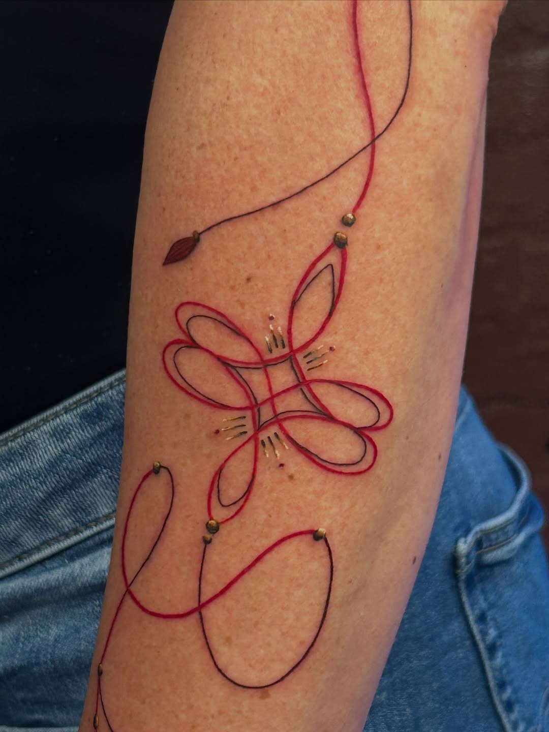 Tattoo by @alifaetattoos — fine_line, ornamental