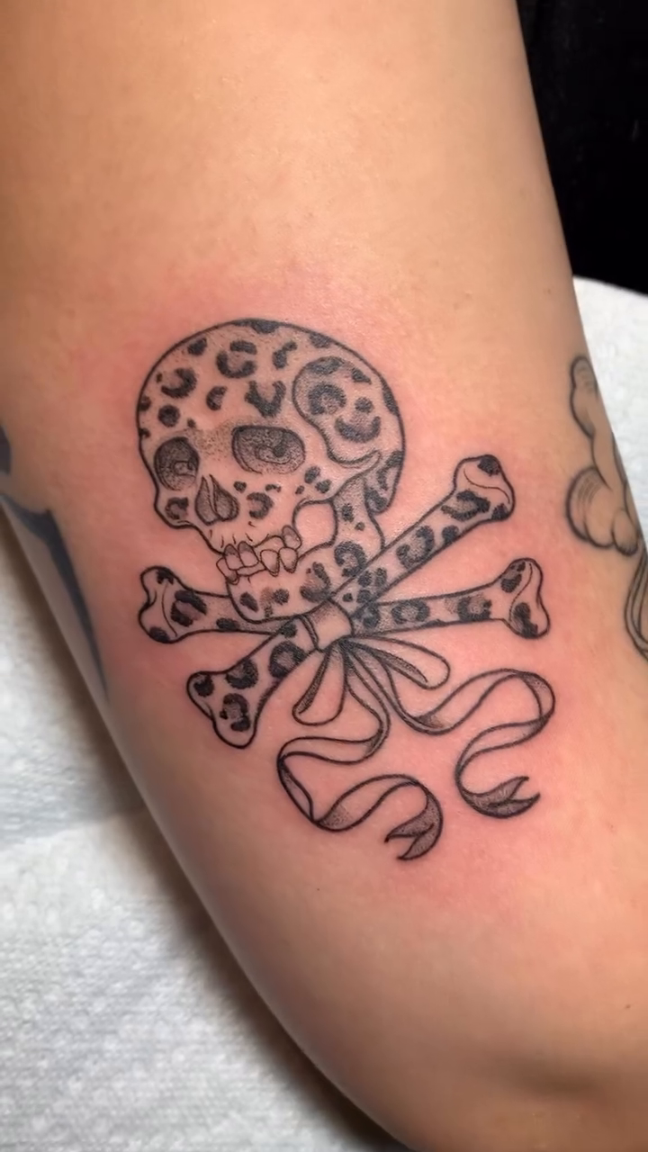 Tattoo by @tabby_wirebach_tattoos — neo_traditional