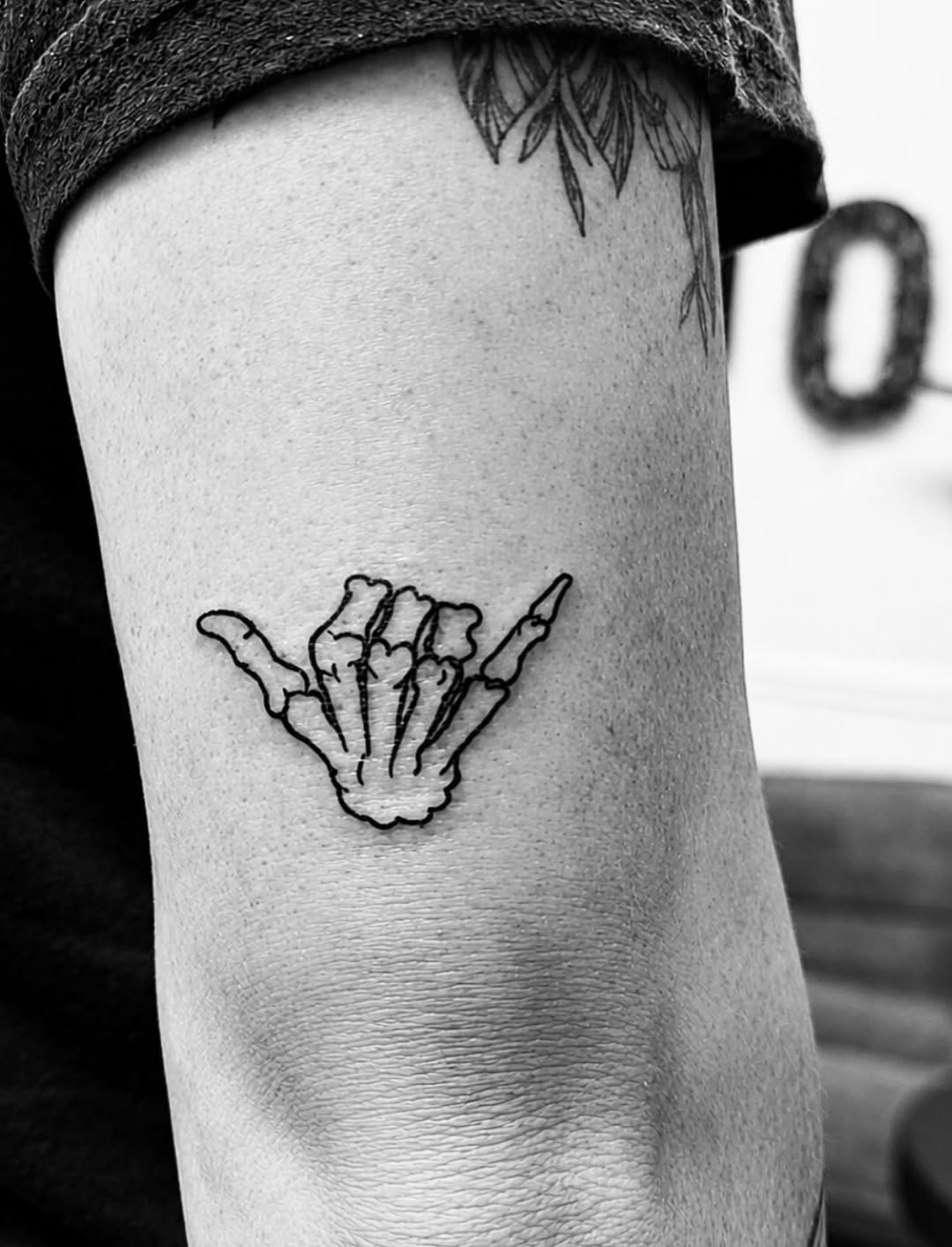 Tattoo by @inkttattoos — fine_line
