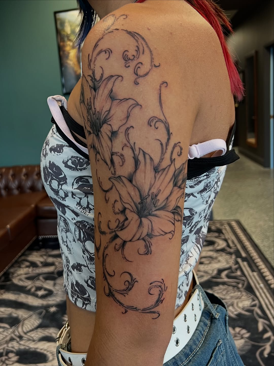 Tattoo by @calliecattats — fine_line, black_and_grey