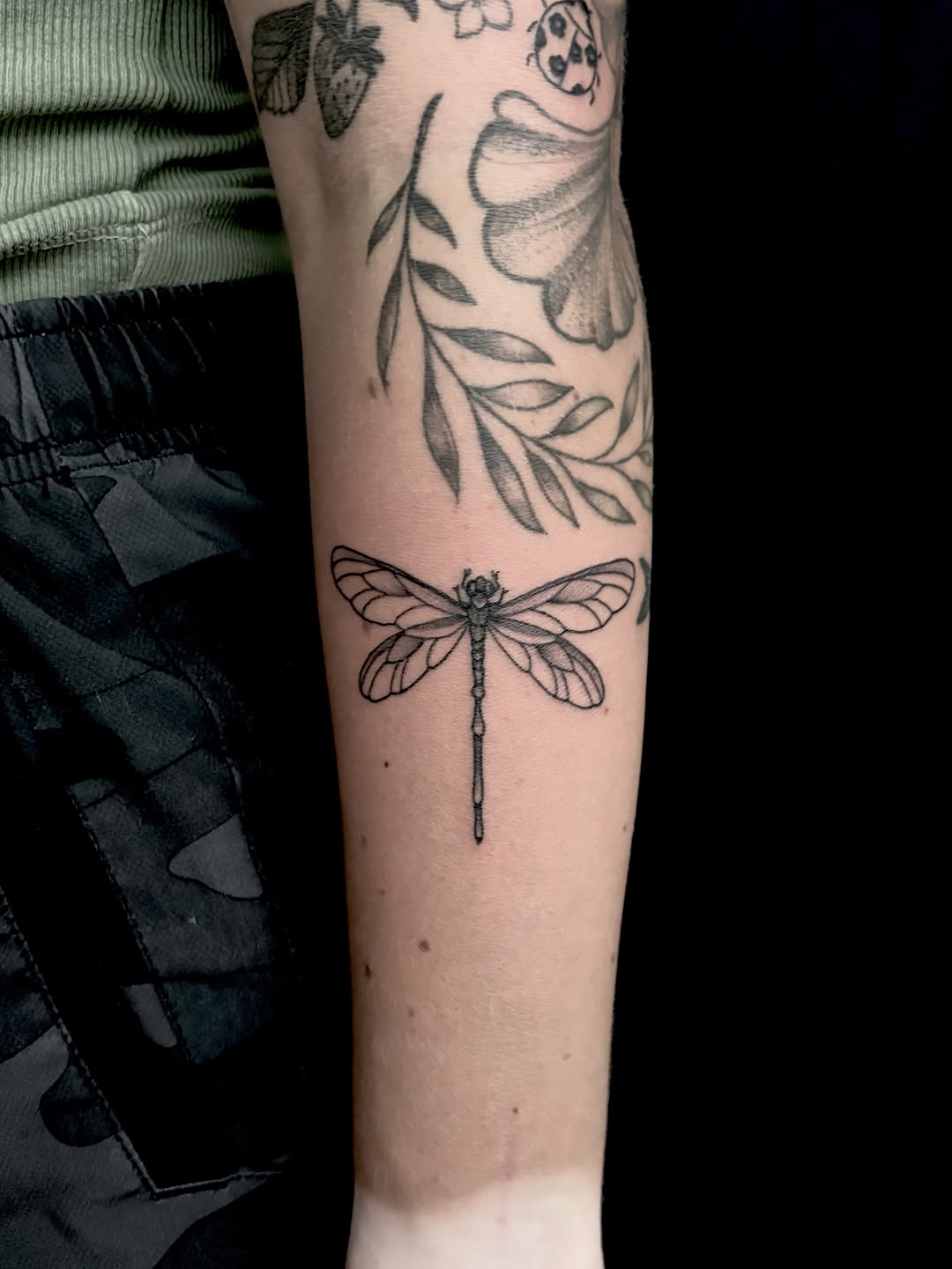 Tattoo by @letmechangemyusernamepleaseomg — fine_line