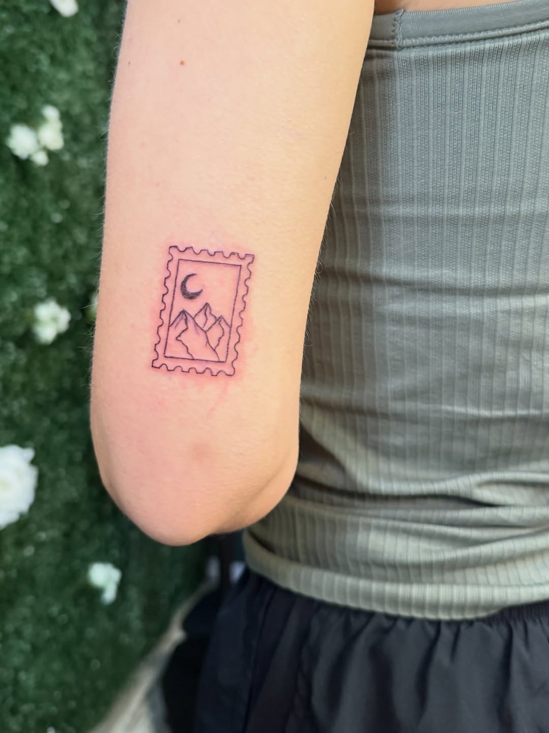 Tattoo by @andyrz_inkzzz — fine_line, minimalist