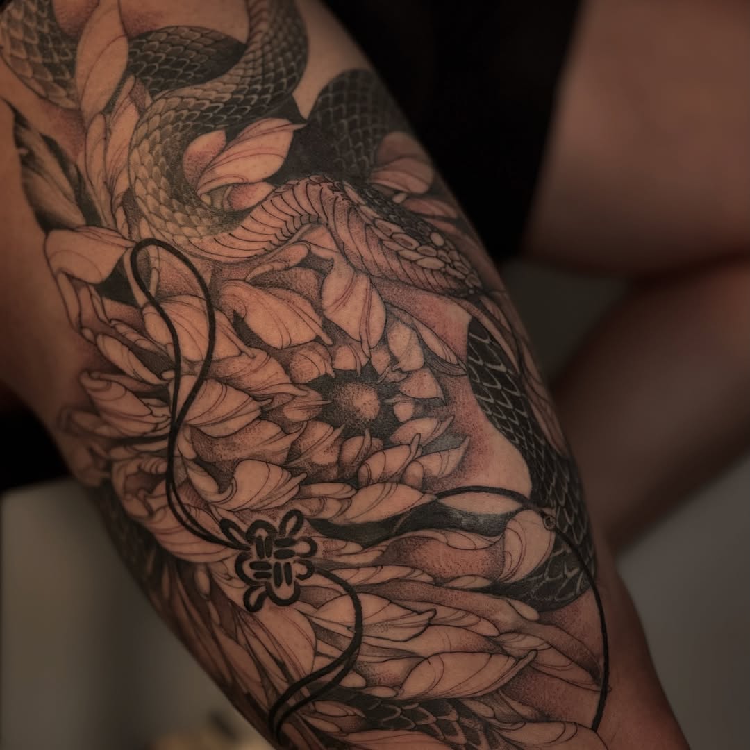 Tattoo by @72_blk — japanese_irezumi, black_and_grey