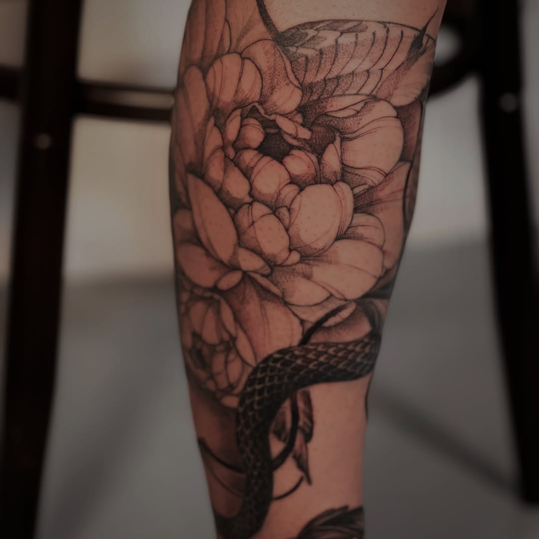 Tattoo by @72_blk — black_and_grey, dotwork