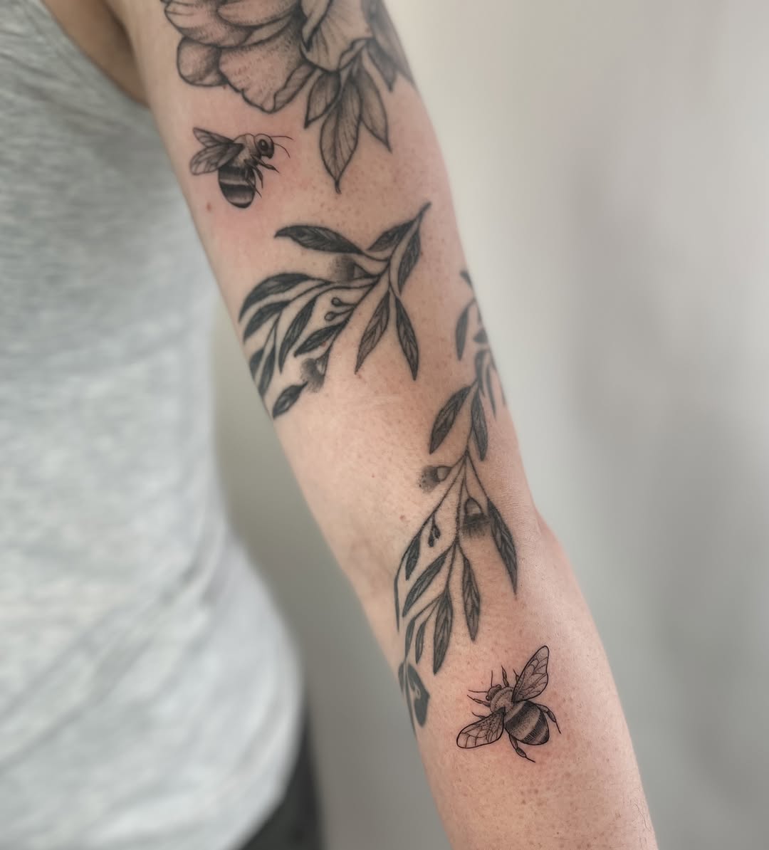 Tattoo by @seed.eternal — fine_line, black_and_grey