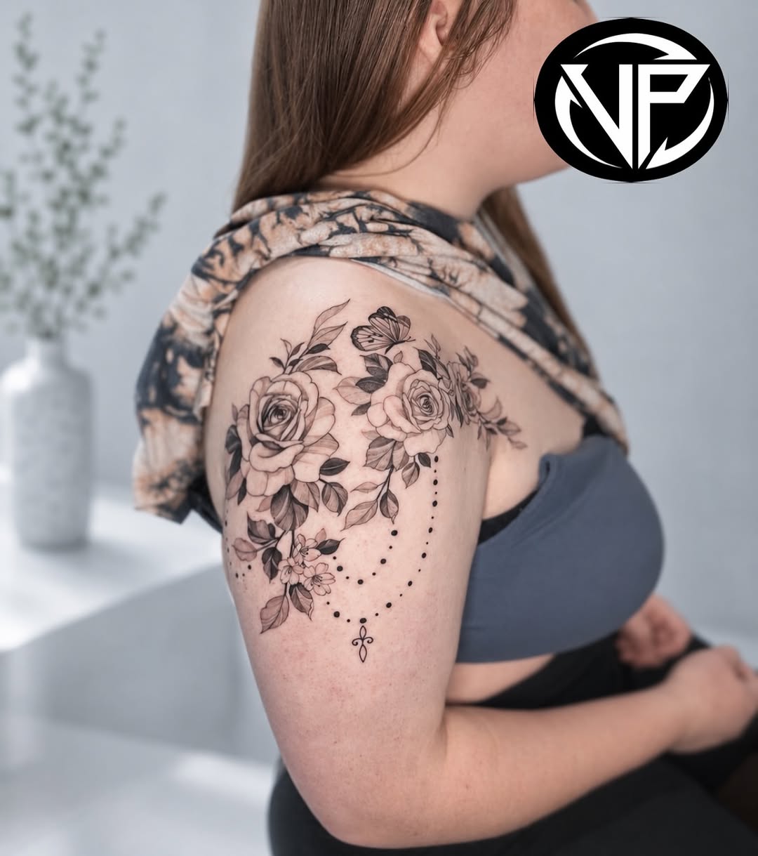 Tattoo by @vu.holistic — black_and_grey, fine_line