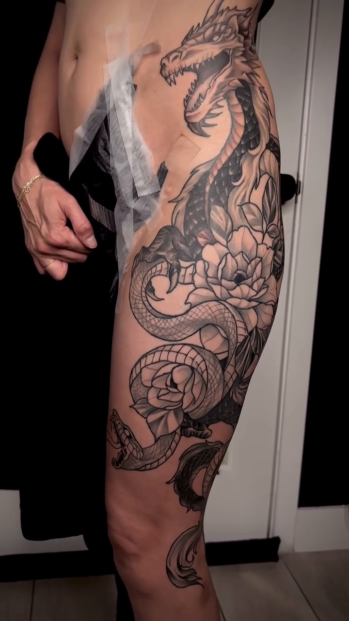 Tattoo by @gina.nvink — japanese_irezumi, black_and_grey