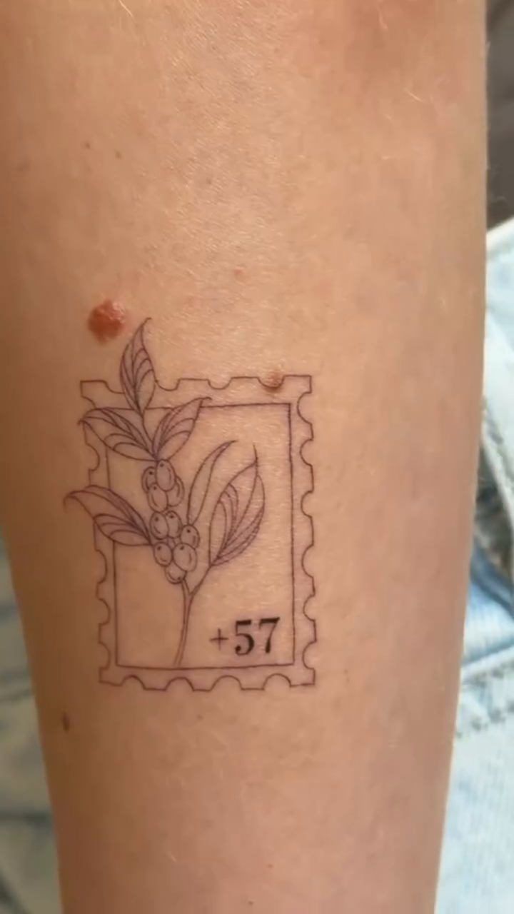 Tattoo by @theblondietattoos — fine_line, minimalist