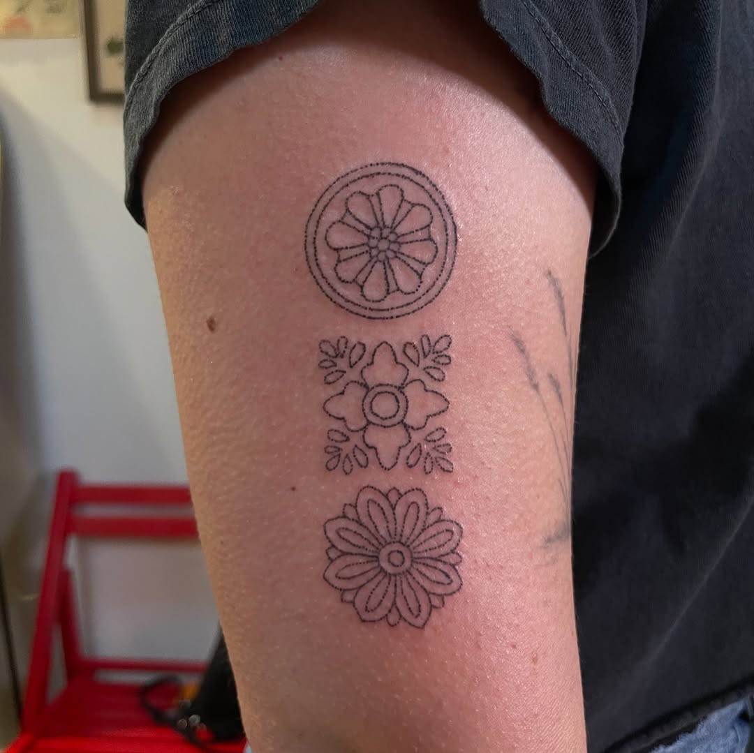 Tattoo by @roepoke — dotwork, ornamental