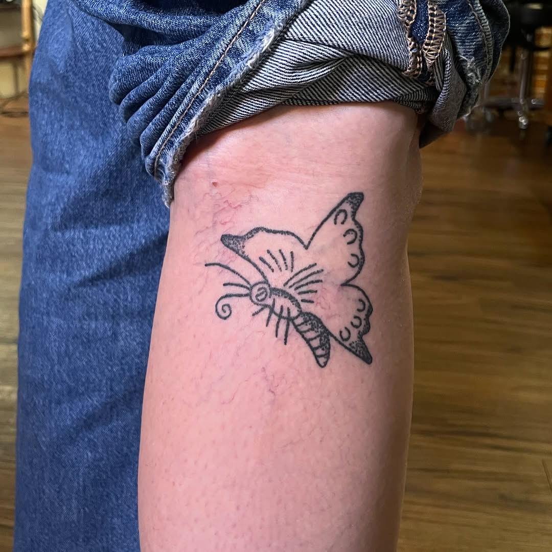 Tattoo by @roepoke — fine_line