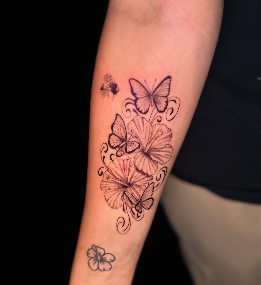 Tattoo by @ninelivestvttoo — fine_line, black_and_grey