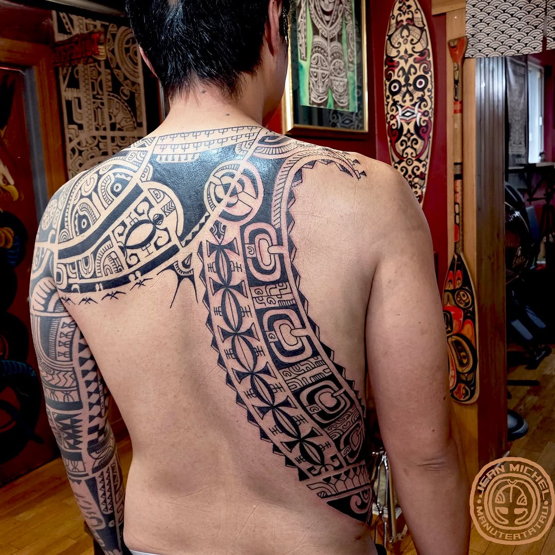 Tattoo by @jeanmichelmanutea โ tribal, blackwork