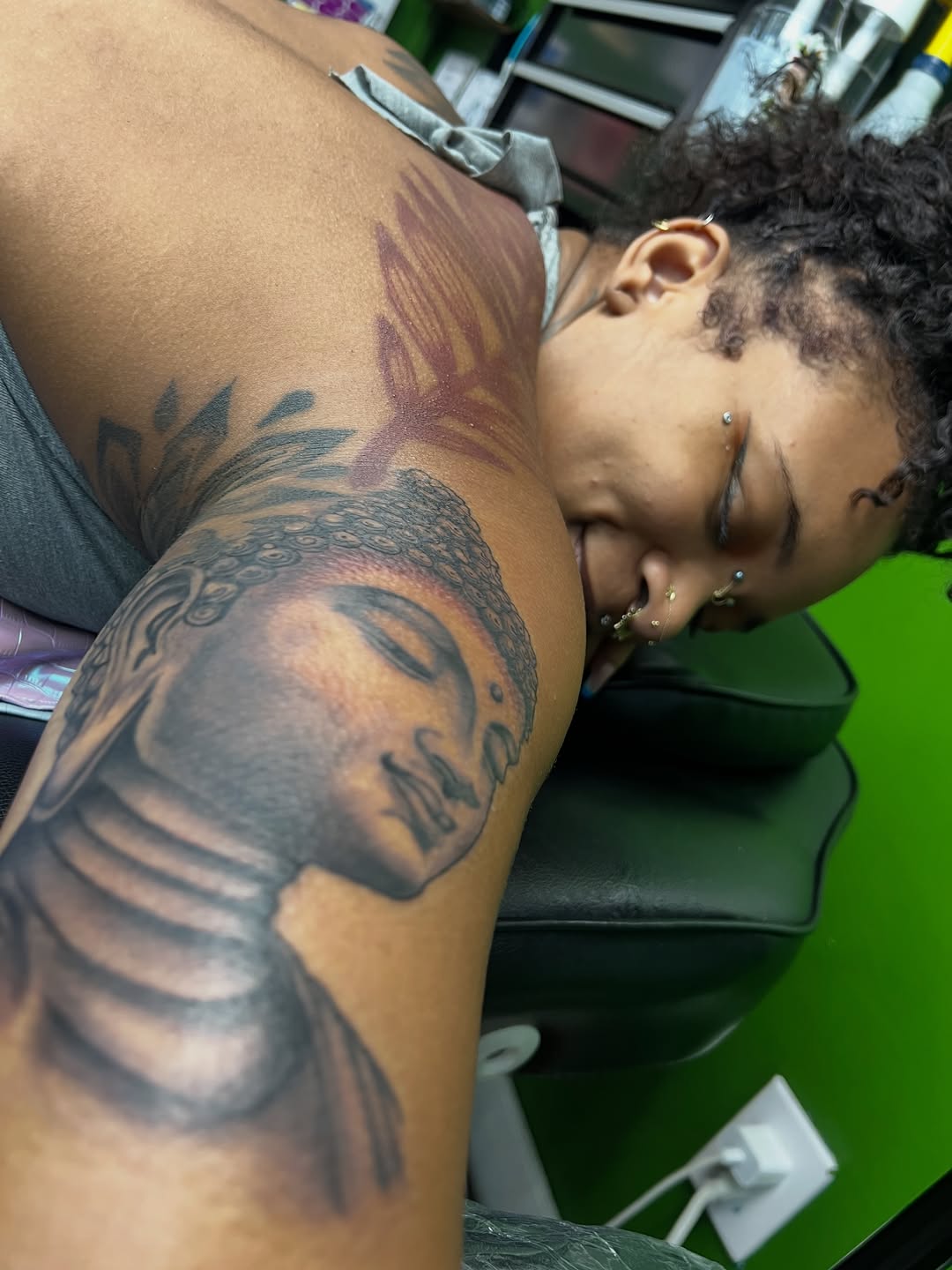 Tattoo by @_glassink — black_and_grey, realism