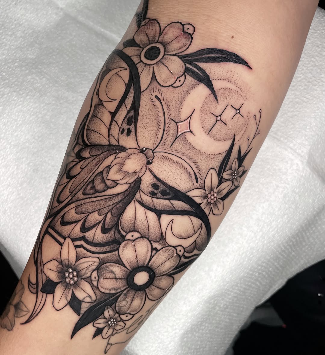 Tattoo by @xens0ul — black_and_grey, dotwork