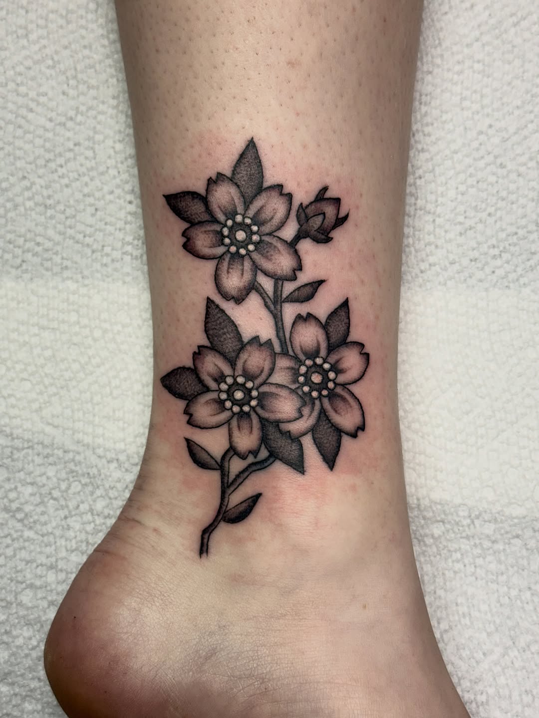 Tattoo by @twodeadfeet โ black_and_grey, dotwork