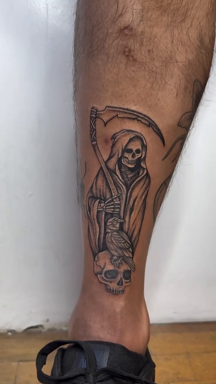 Tattoo by @artofmagsy — black_and_grey, realism