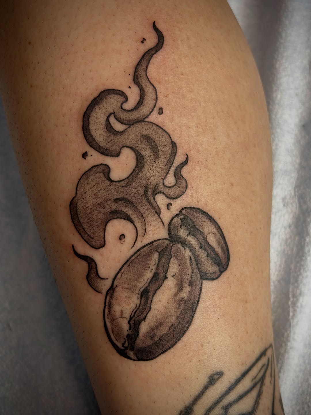Tattoo by @karlb_tattoo โ black_and_grey, dotwork