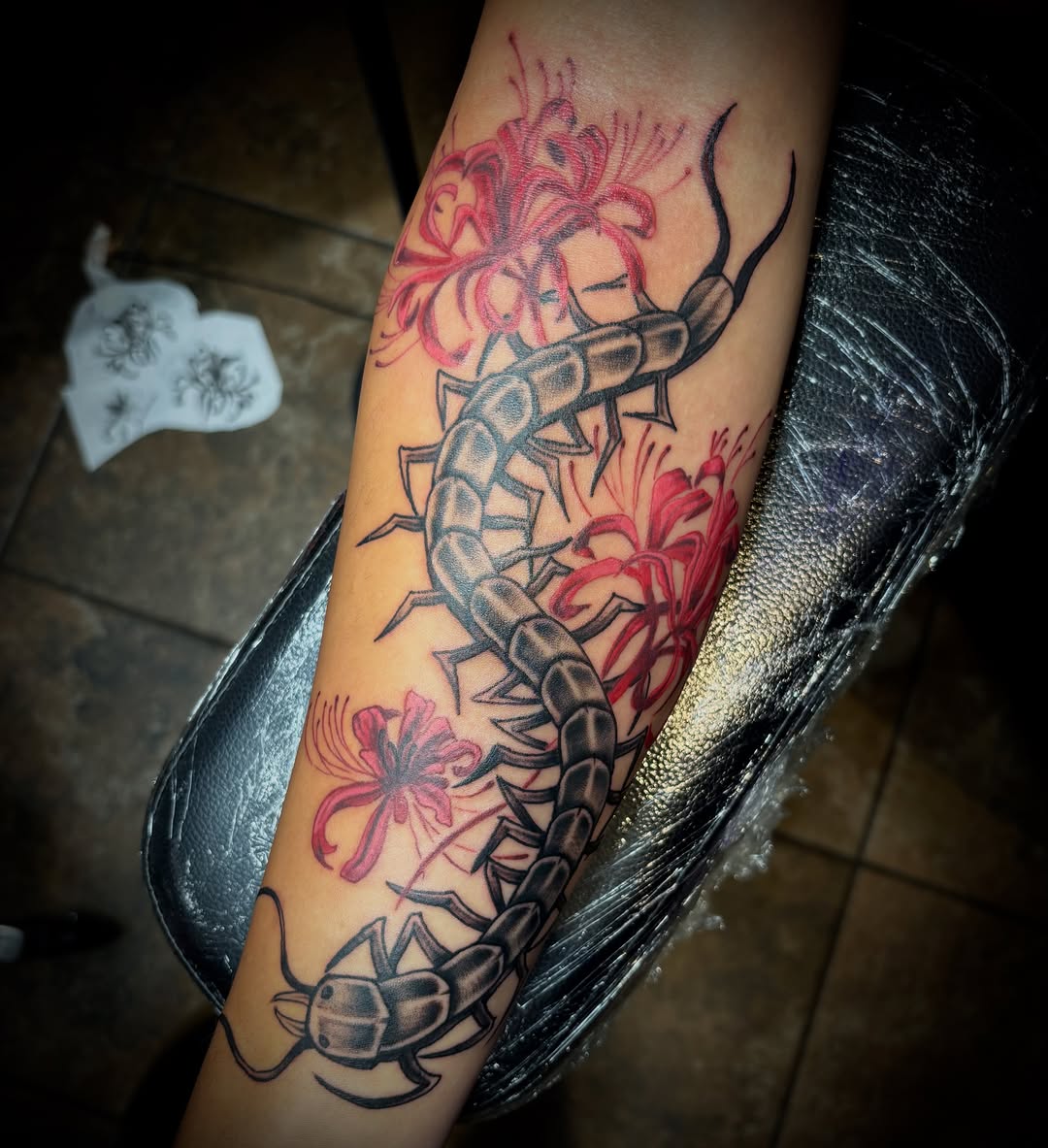 Tattoo by @arkoudatattoo β black_and_grey, realism