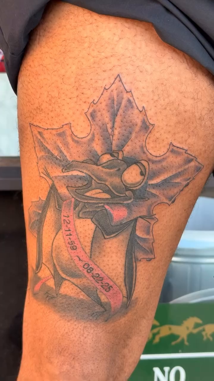 Tattoo by @trinatatuaje — realism, black_and_grey