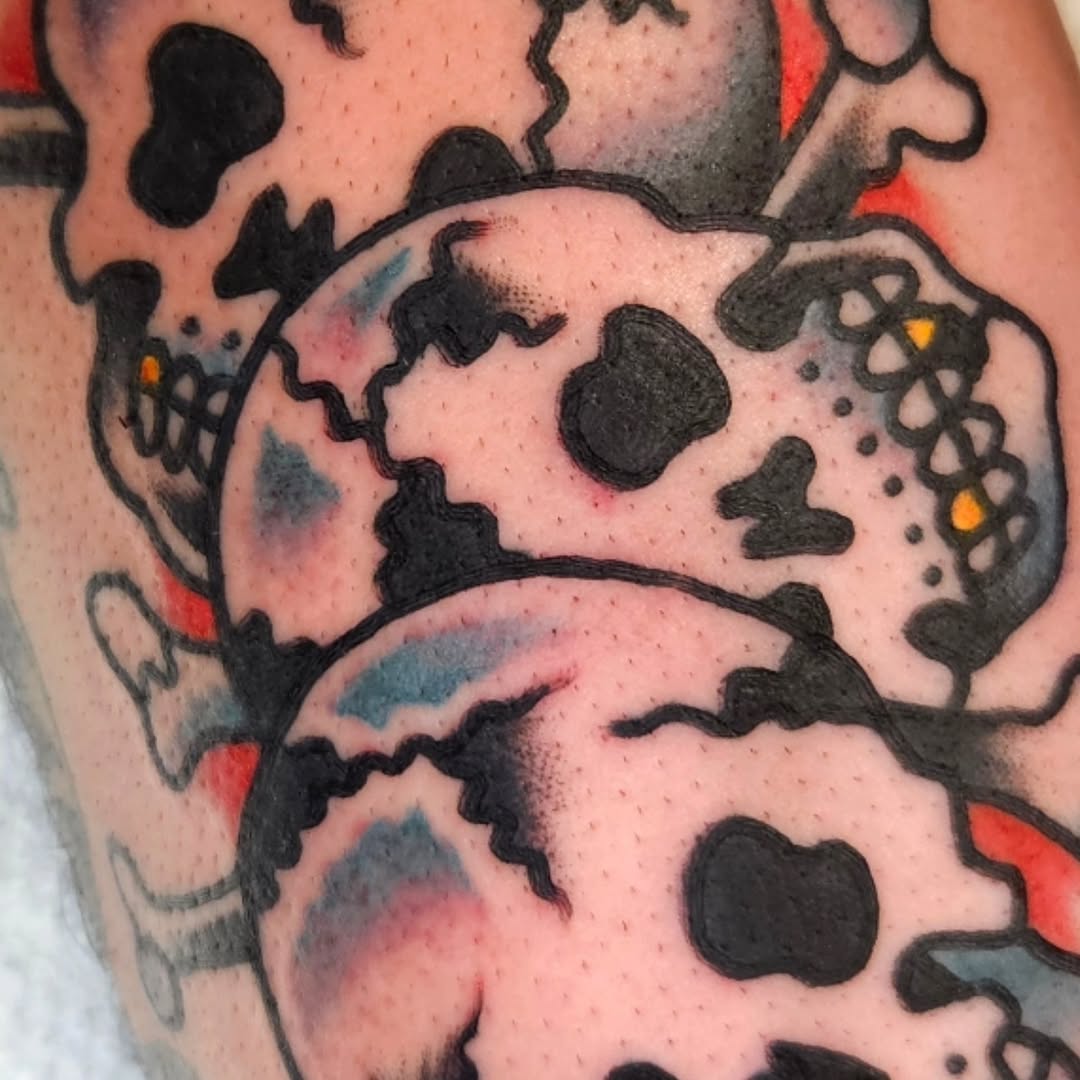 Tattoo by @wazamaniac — american_traditional