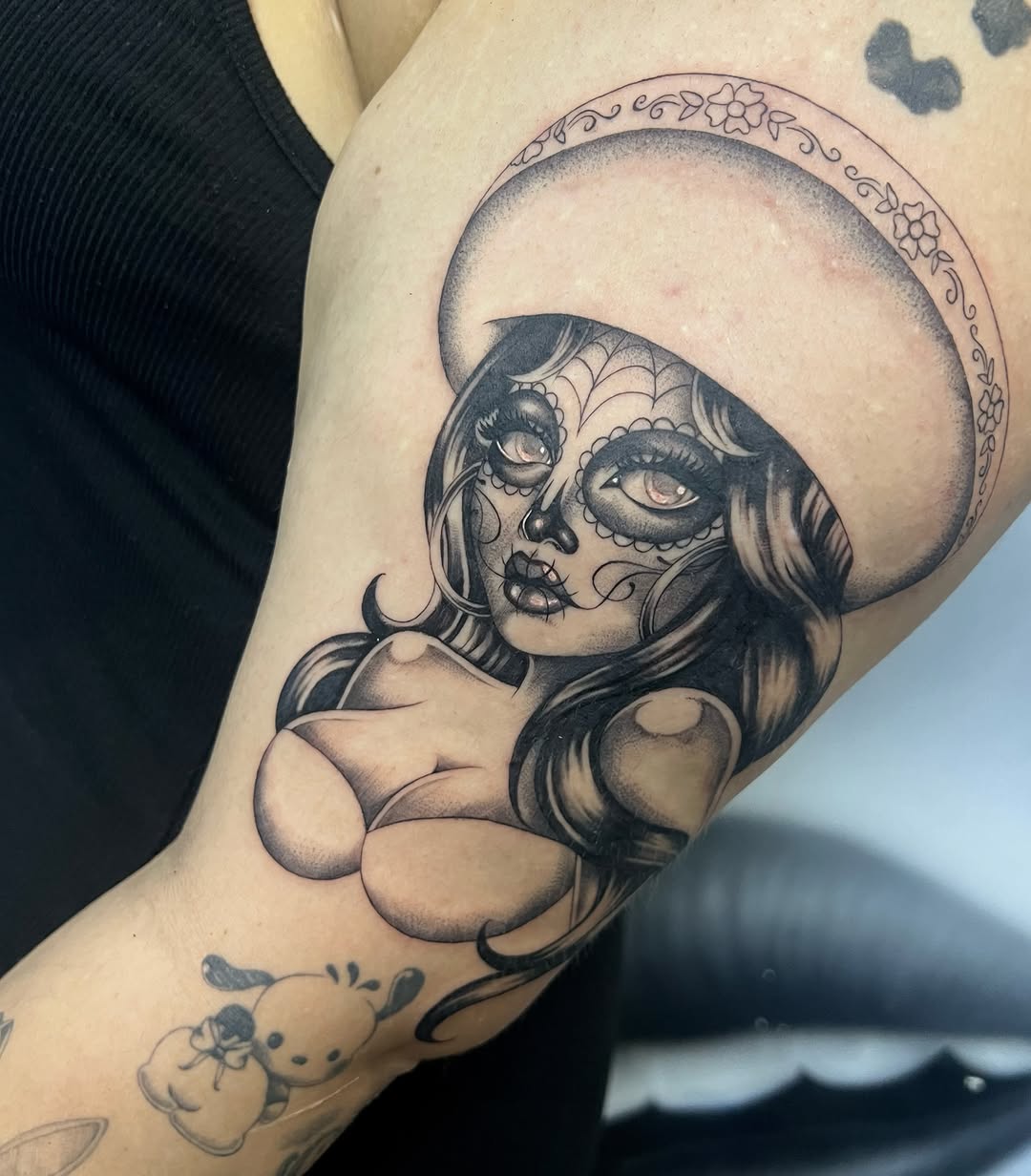 Tattoo by @dvminiquex — chicano, black_and_grey