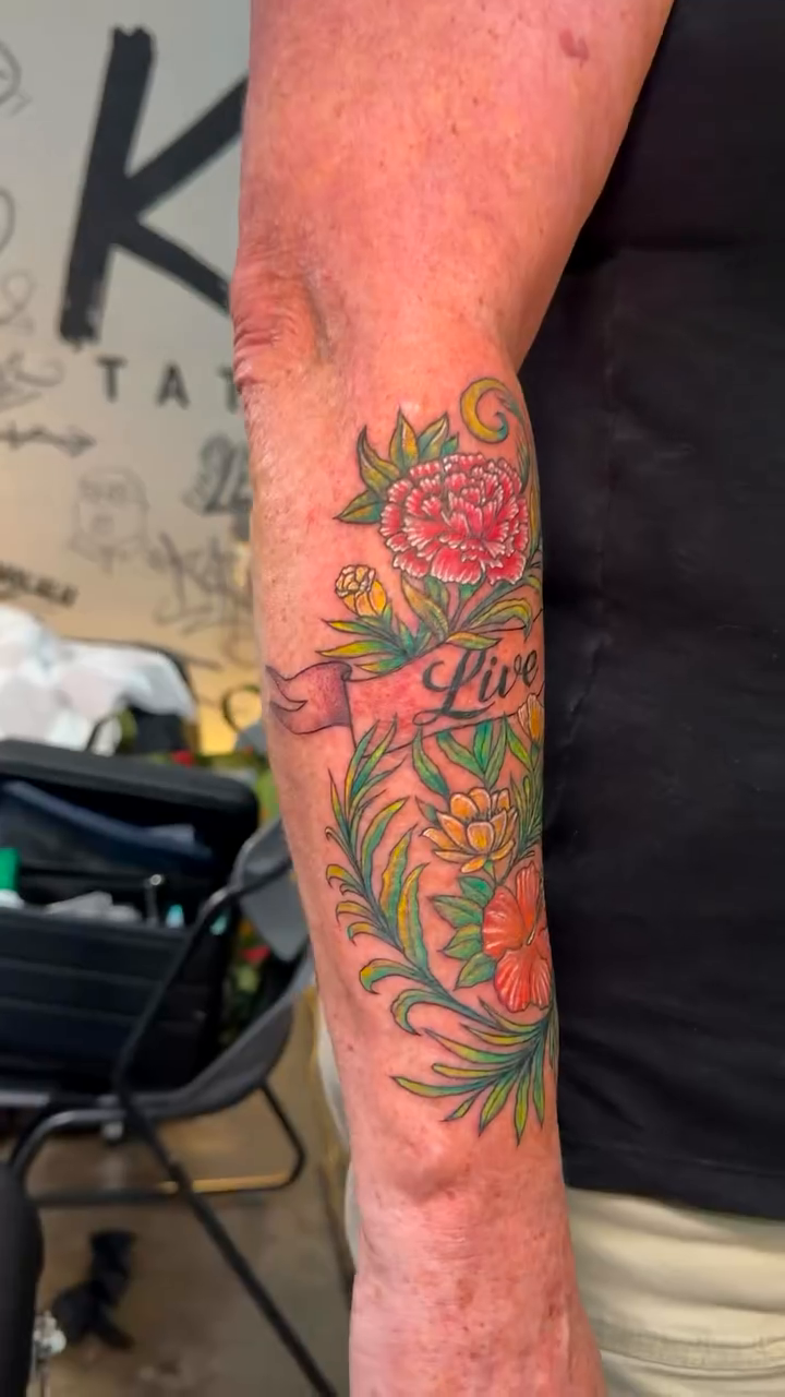 Tattoo by @carmensdarkgallery — neo_traditional