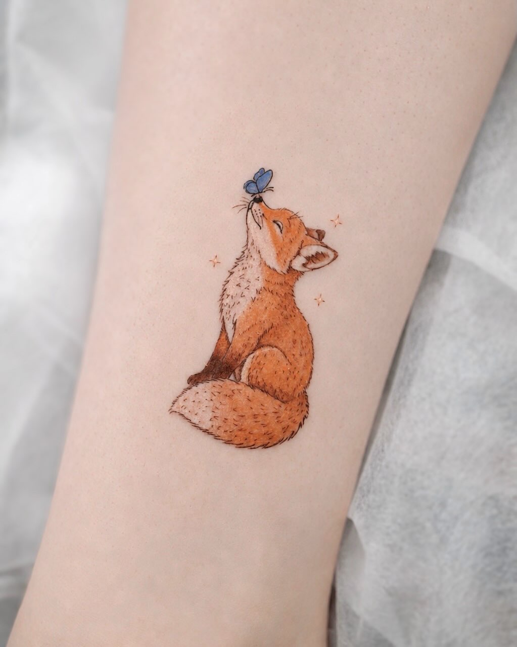 Tattoo by @ray_inkflow — illustrative, fine_line