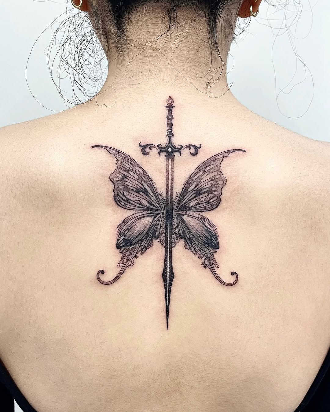 Tattoo by @linsey_tattooer β fine_line, black_and_grey