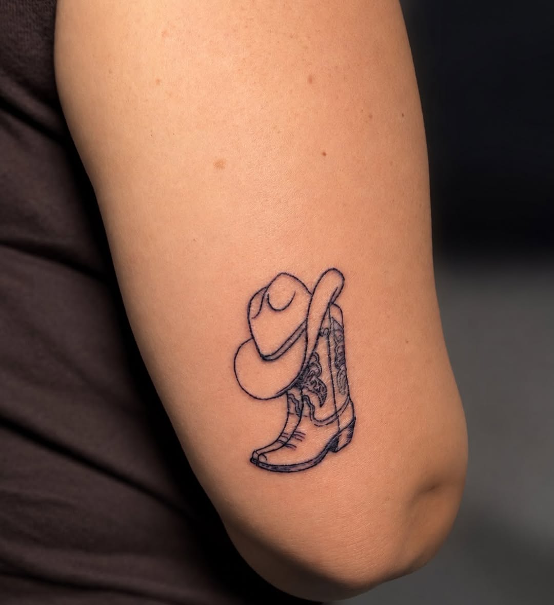 Tattoo by @1916ink — fine_line