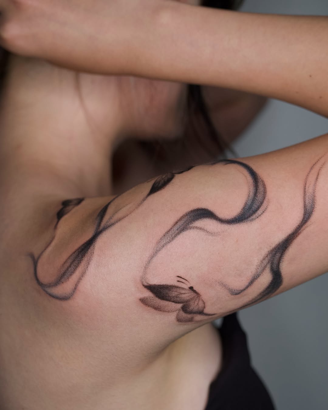 Tattoo by @toki.tattoos โ black_and_grey, fine_line