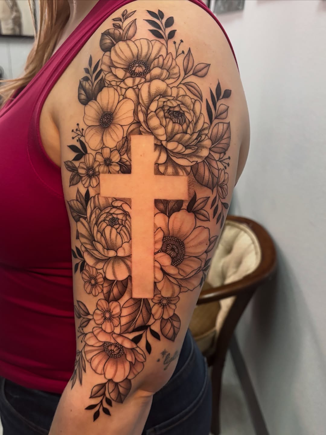 Tattoo by @b.b.tattoos β black_and_grey, realism