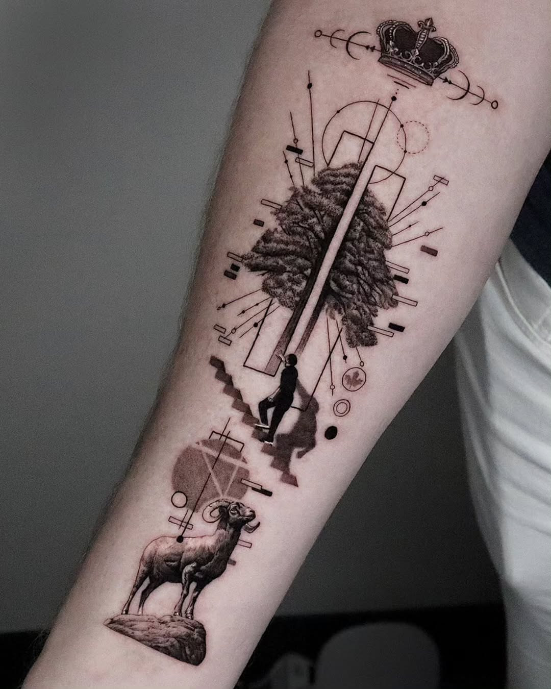 Tattoo by @ejintatt β realism, geometric