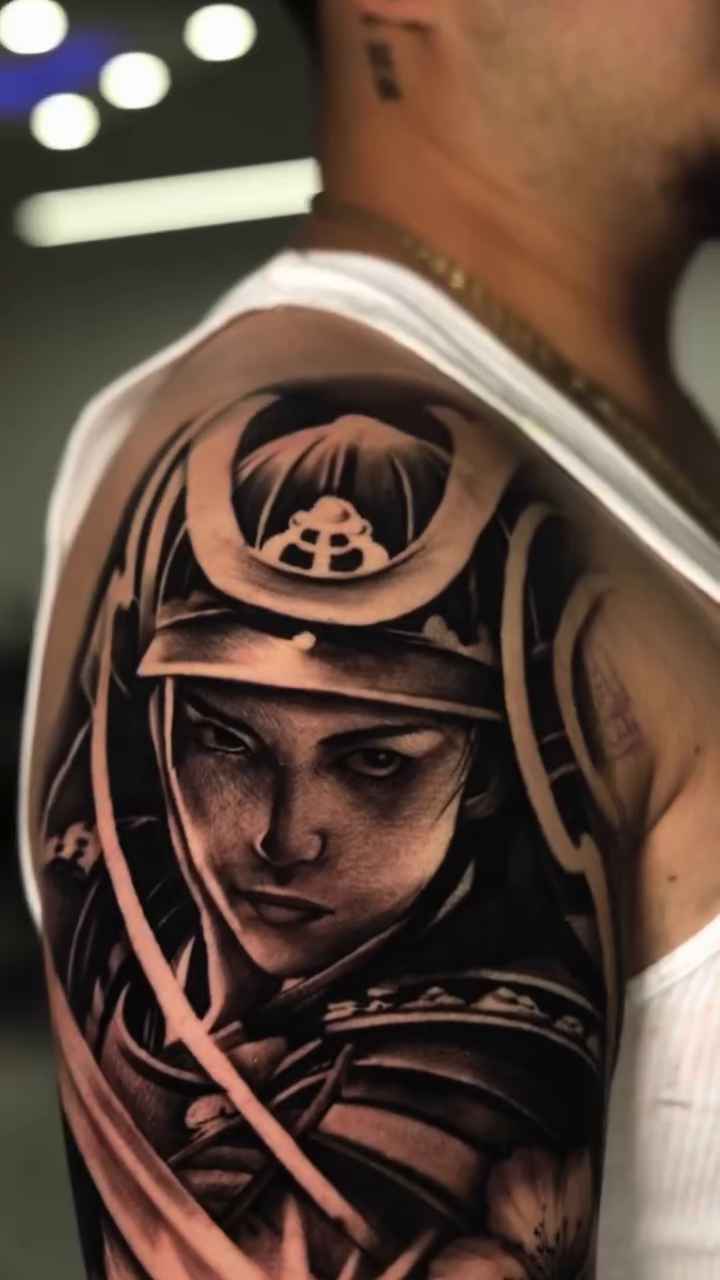 Tattoo by @lys__ink — realism, black_and_grey