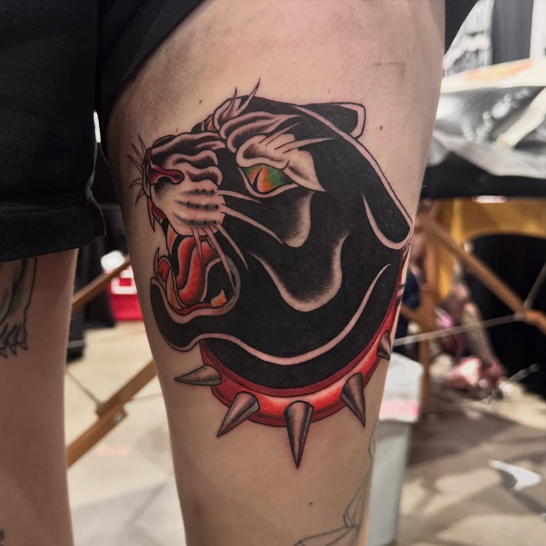 Tattoo by @dis.asterkane.tattoos — american_traditional