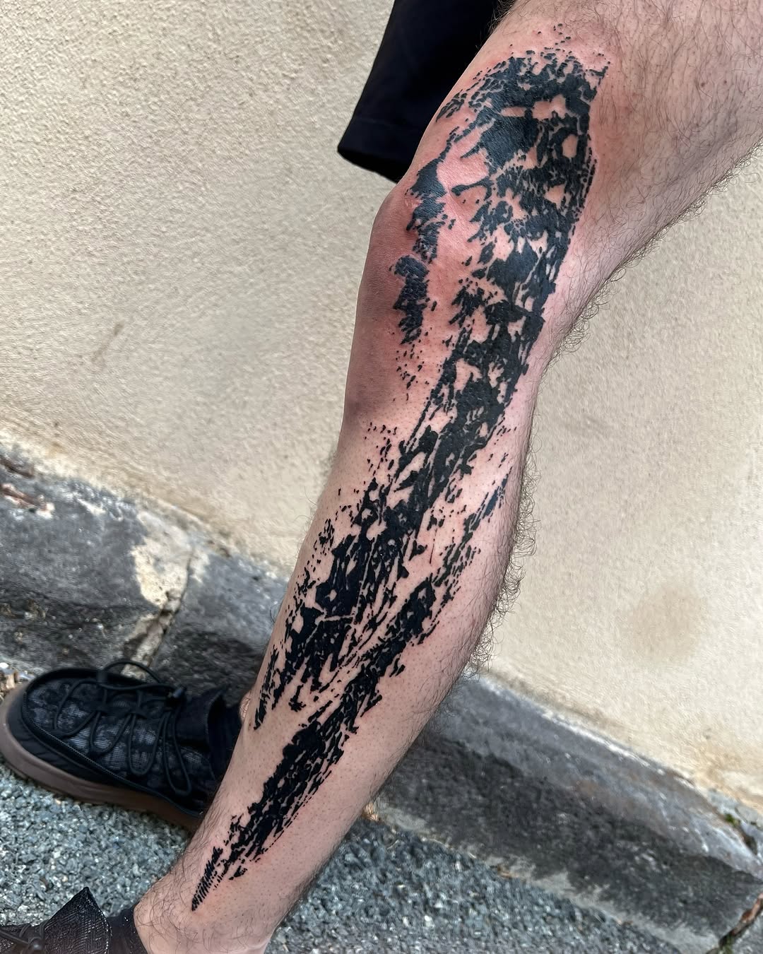Tattoo by @axelj_ttt โ blackwork