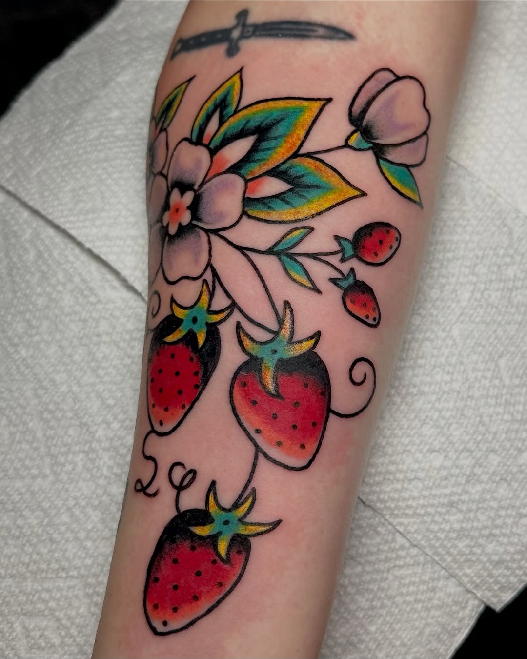 Tattoo by @rachelktattoo — american_traditional