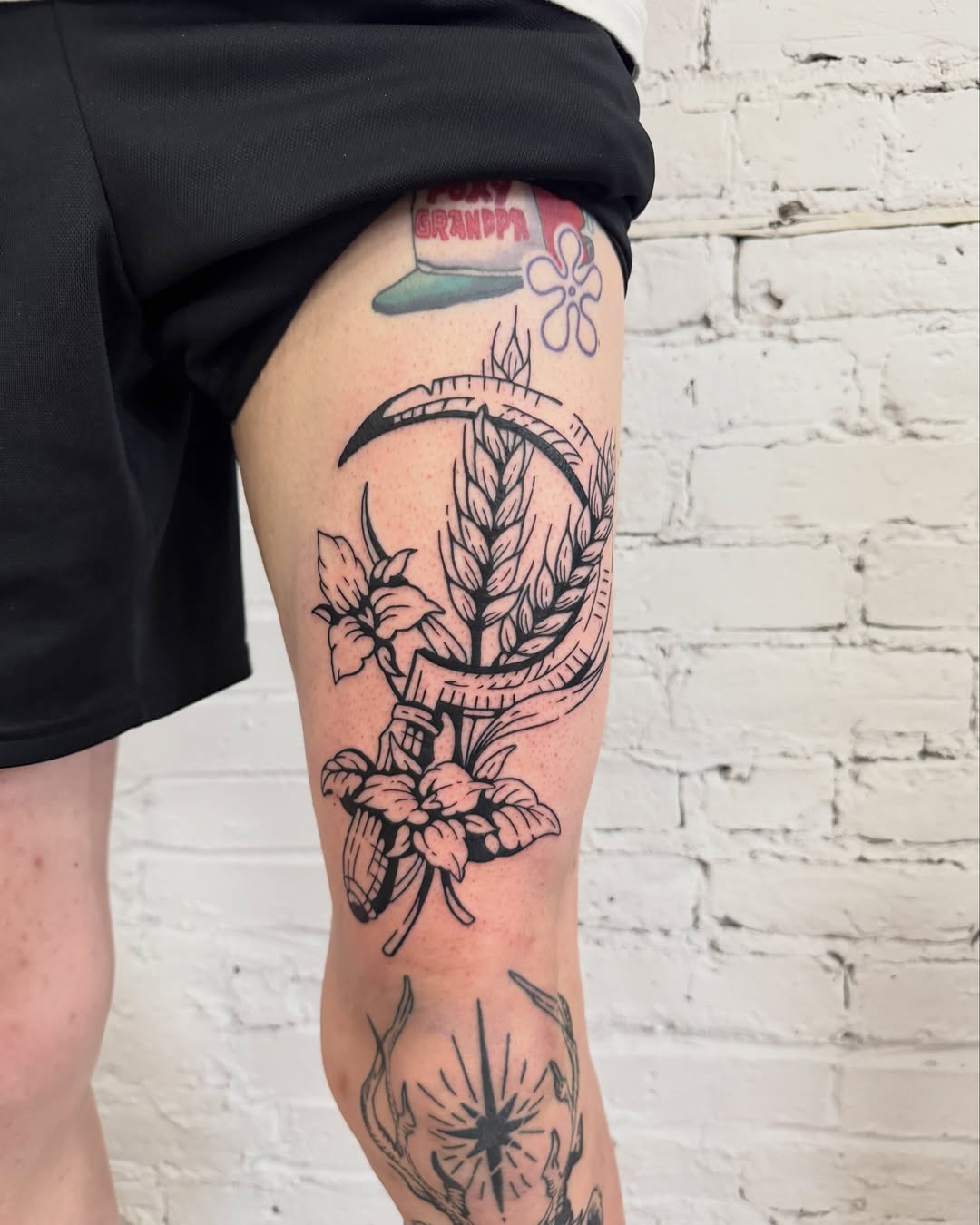 Tattoo by @sooji.tattoo — blackwork