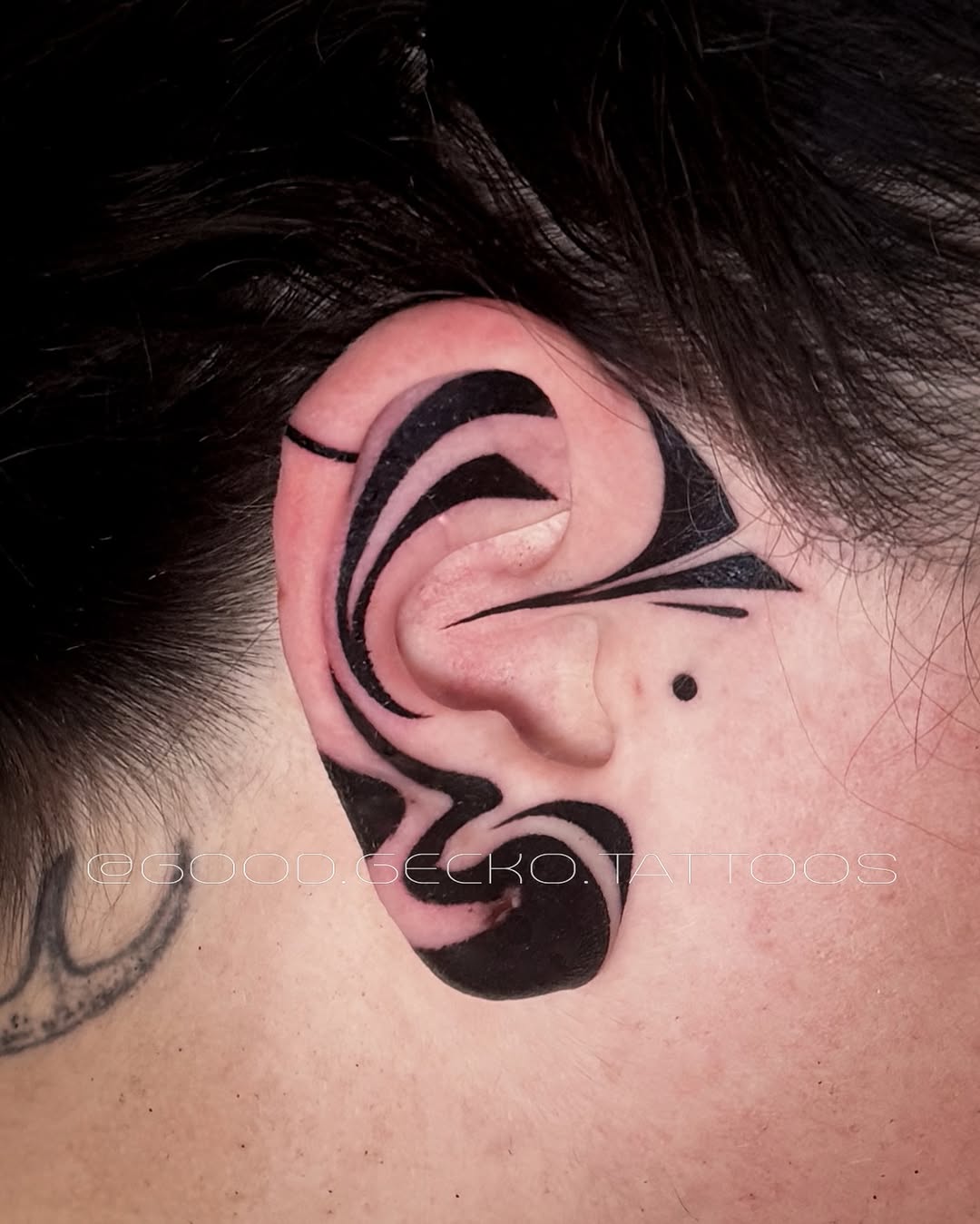Tattoo by @good.gecko.tattoos — blackwork, geometric