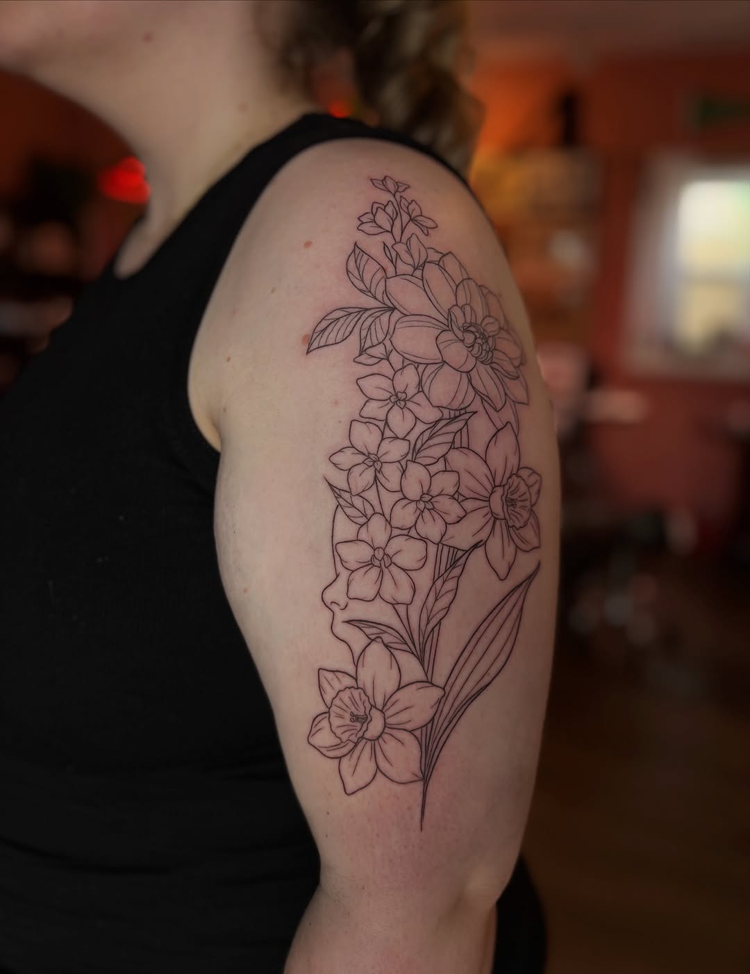 Tattoo by @damoretattoos — fine_line