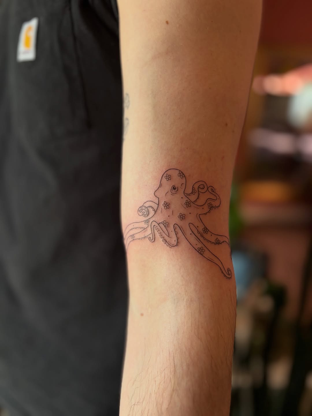 Tattoo by @damoretattoos — fine_line