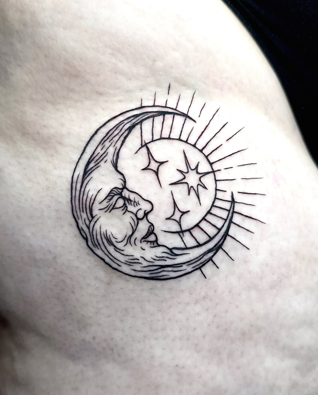 Tattoo by @sashawoland β fine_line, black_and_grey
