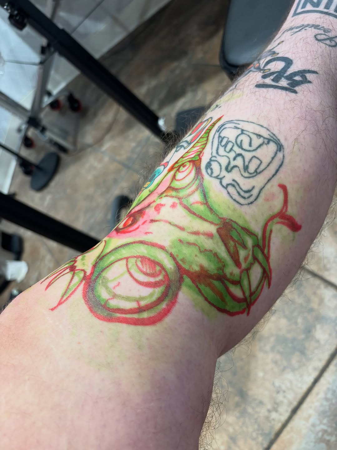 Tattoo by @arkoudatattoo β new_school