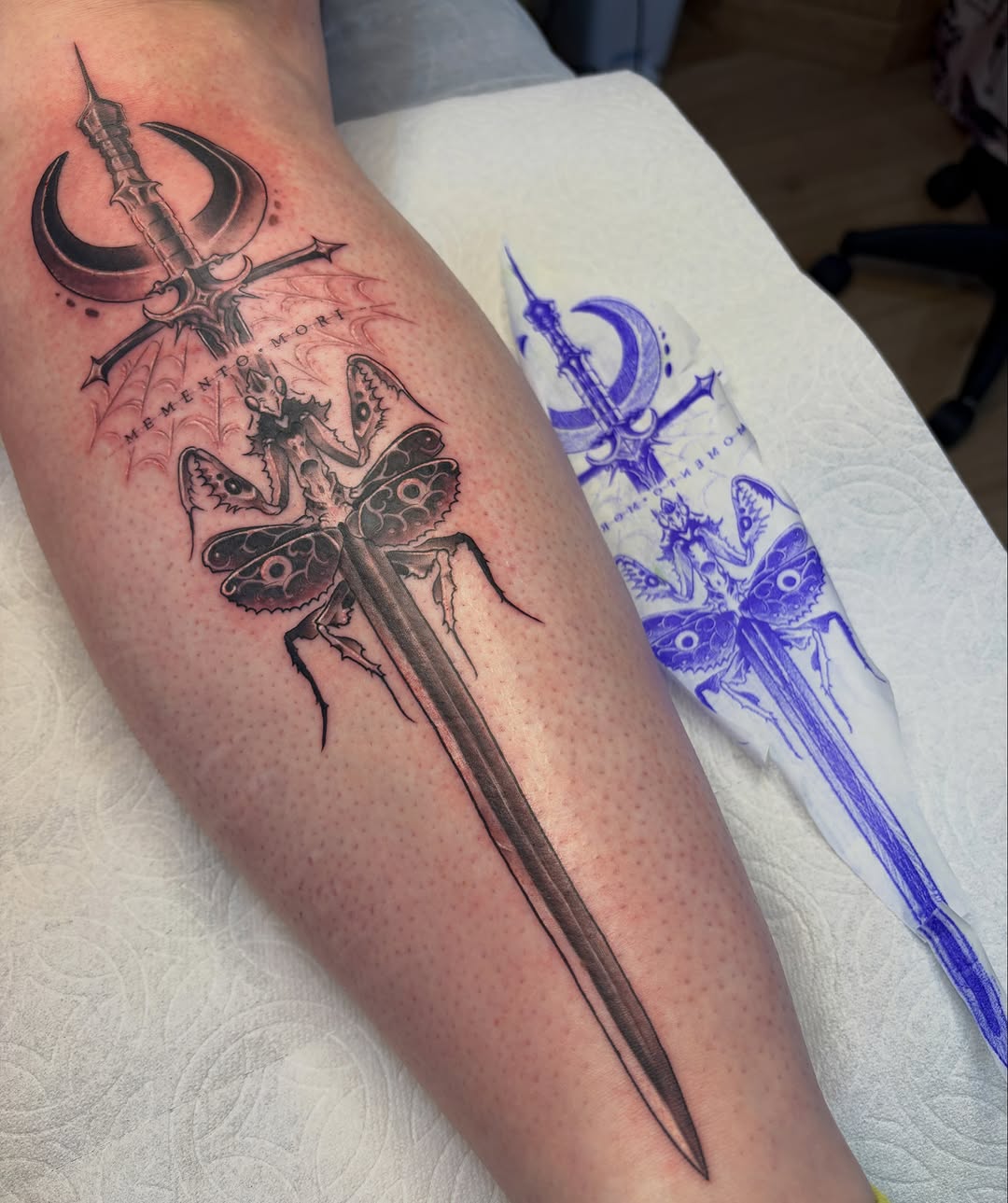 Tattoo by @et._.go._.tattoo — dark_realism, black_and_grey
