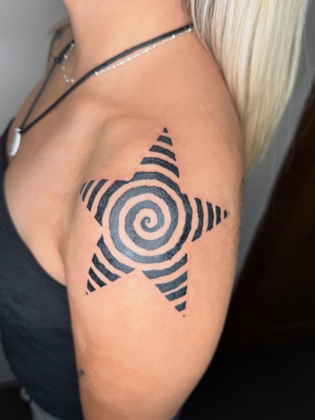 Tattoo by @seren.tatts — blackwork