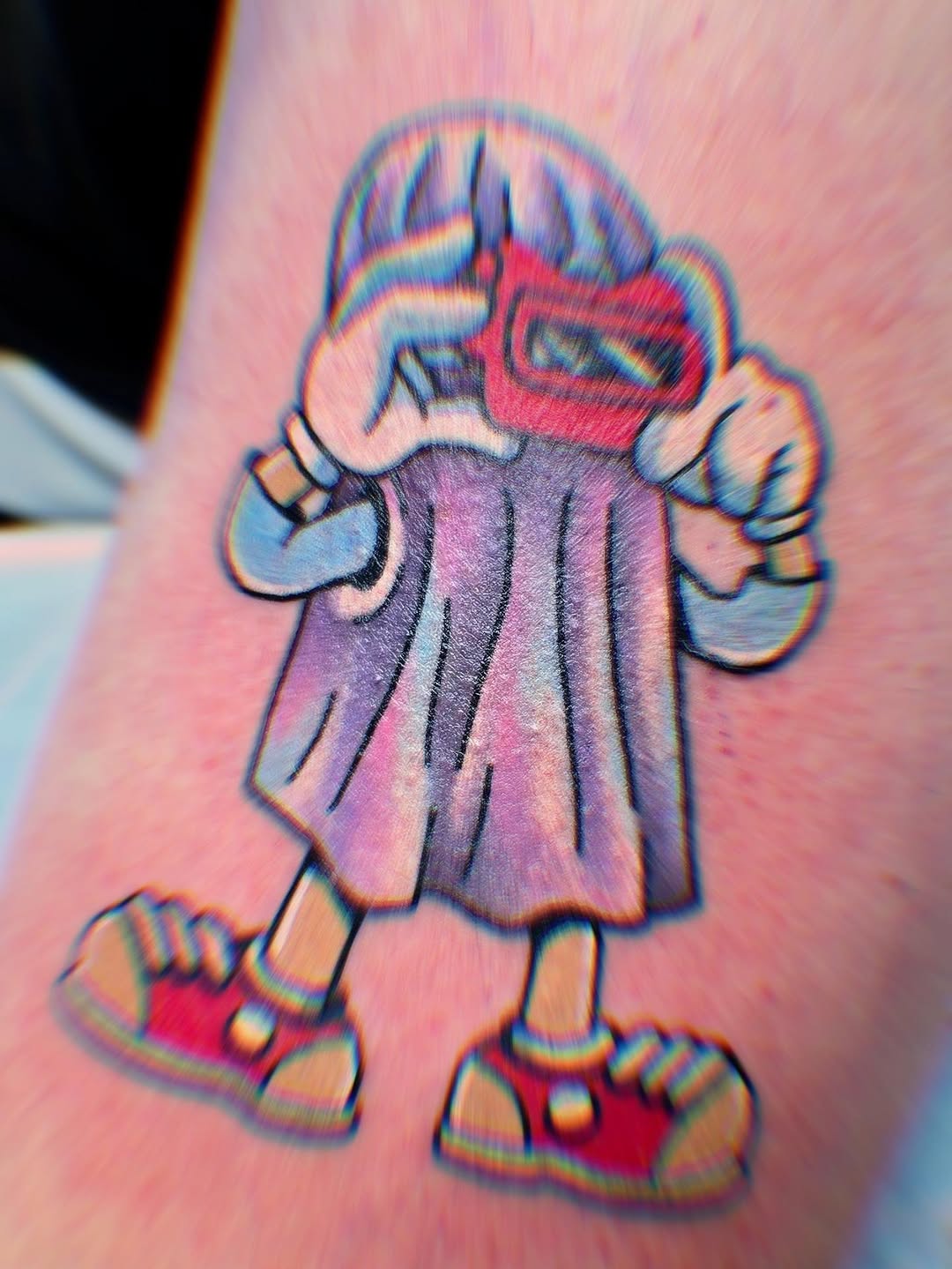 Tattoo by @makluvintattoos — new_school