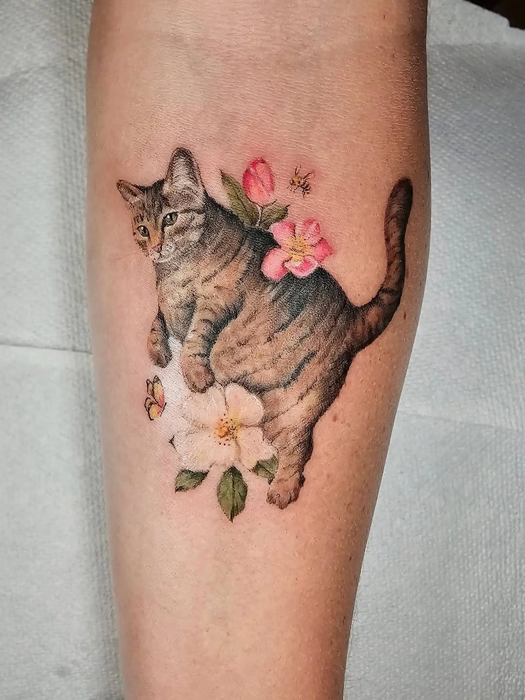 Tattoo by @madelynne_art_ — realism, fine_line