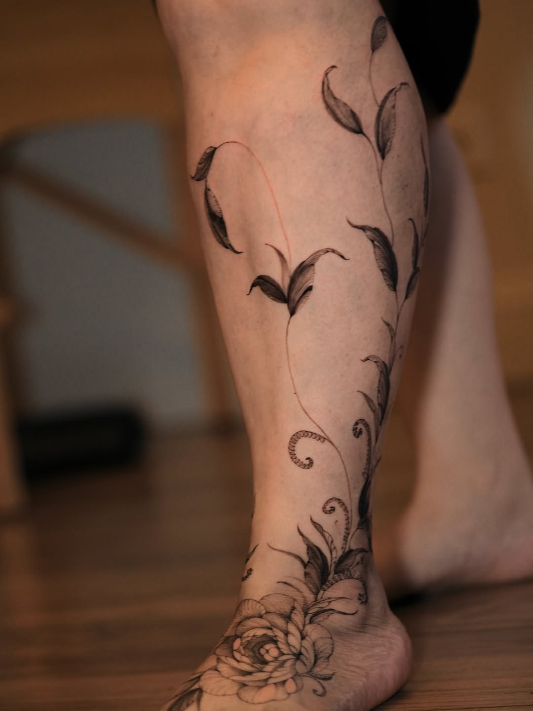 Tattoo by @zali__tattoo — fine_line, black_and_grey