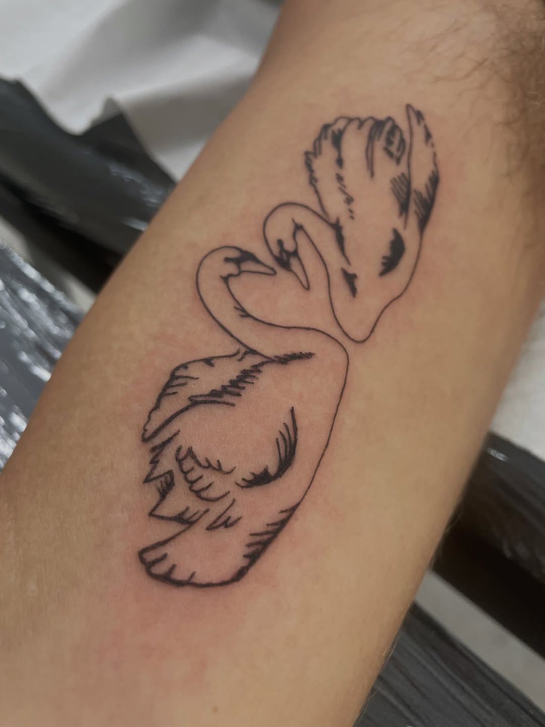 Tattoo by @aquanoir — fine_line